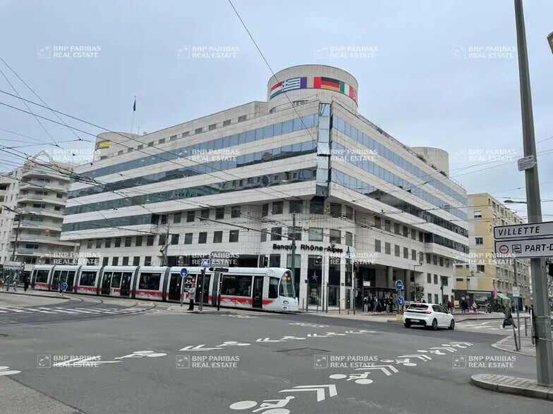 Office in Lyon for sale - Building Photo - Image 1 of 63