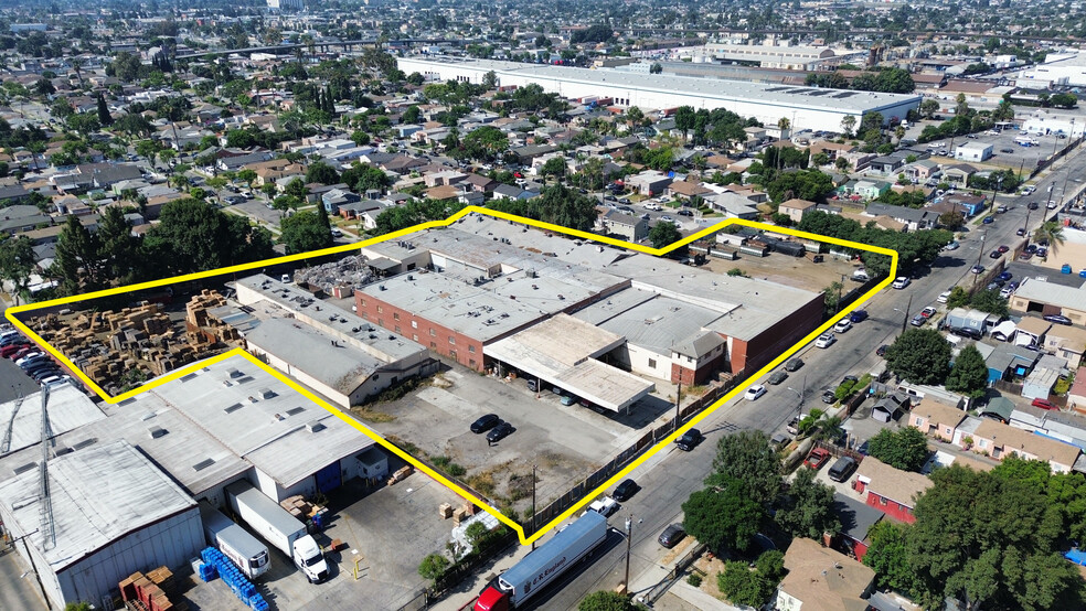 500 E Oaks St, Compton, CA for sale - Building Photo - Image 1 of 2