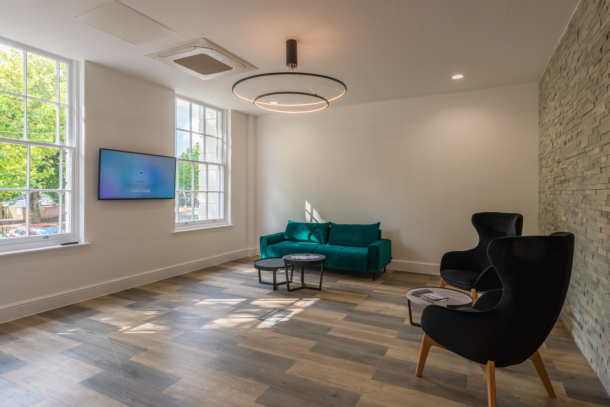 65 Rodney Rd, Cheltenham for sale Interior Photo- Image 1 of 1