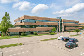 7887 Washington Village Dr, Dayton, OH for rent Building Photo- Image 1 of 5