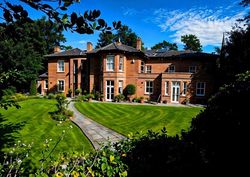 Market St, Derby to rent - Building Photo - Image 1 of 12