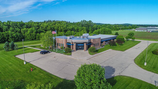 More details for 1990 Godfrey Dr, Waupaca, WI - Office/Medical for Rent