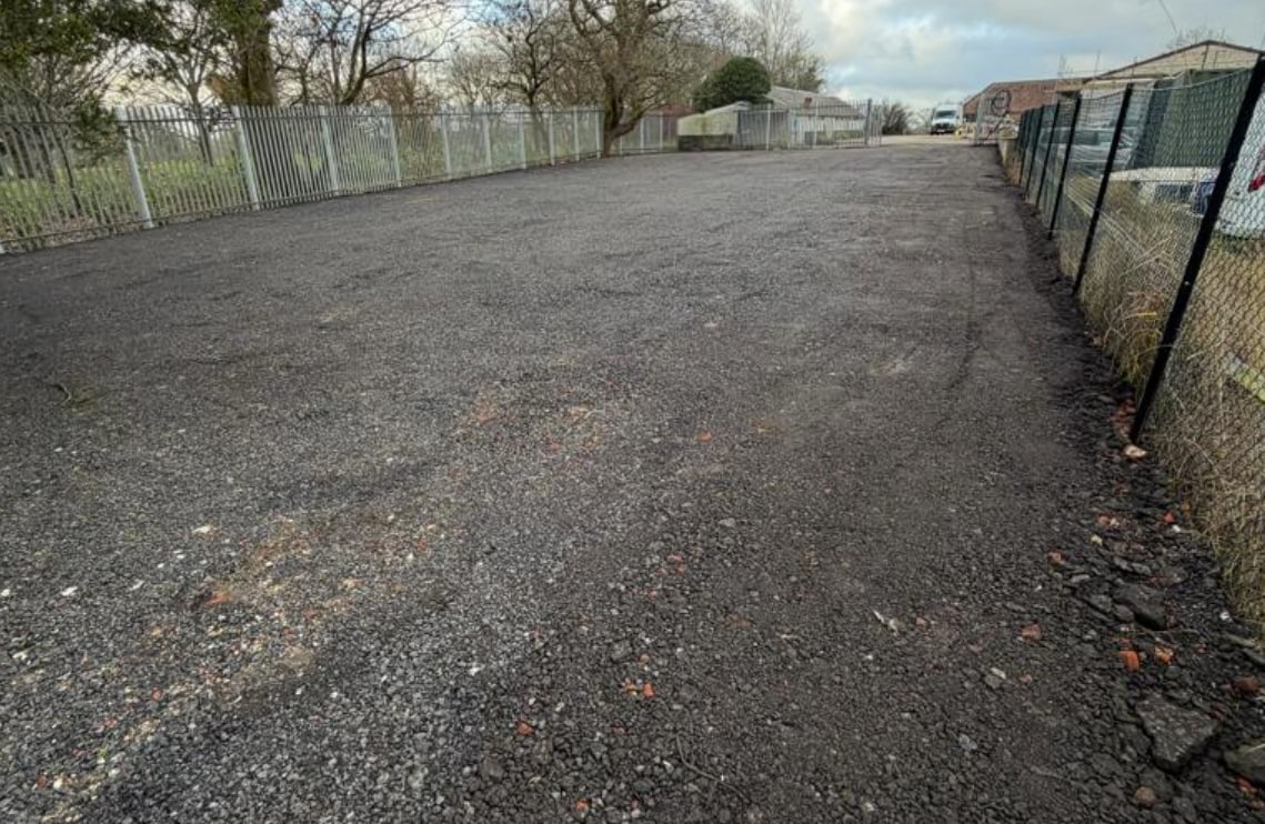 Greyfriars Ln, Storrington to rent Primary Photo- Image 1 of 7