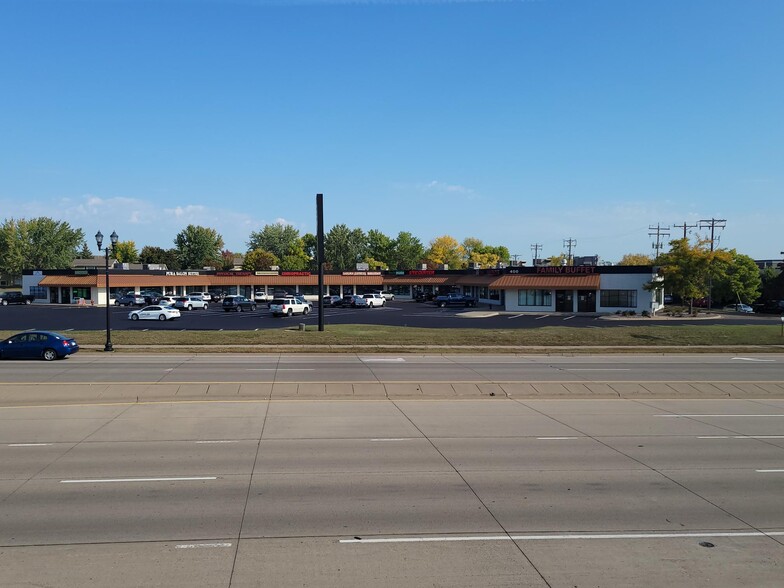 400 NE Central Ave E, Saint Michael, MN for sale - Building Photo - Image 1 of 1