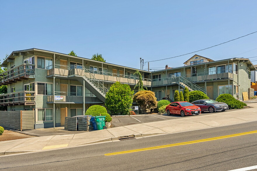 2350 Beacon Ave S, Seattle, WA for sale - Building Photo - Image 1 of 24