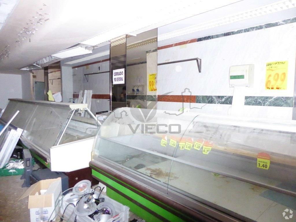 Retail in Cuenca, Cuenca to rent Interior Photo- Image 1 of 7