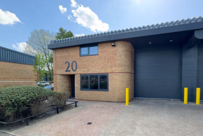 Commercial Way, London for sale Primary Photo- Image 1 of 1