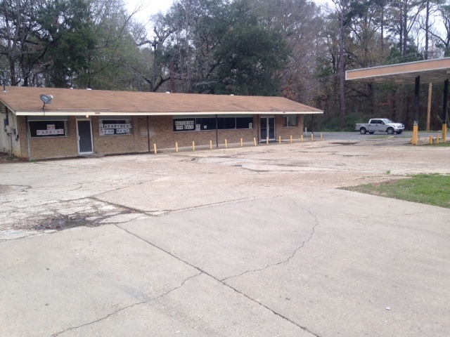 5491 Naff Ave, Bastrop, LA for sale - Building Photo - Image 1 of 1