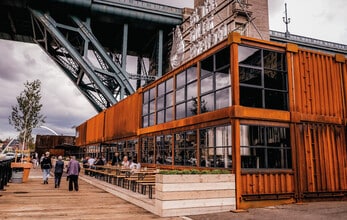 Hawks Rd, Gateshead to rent Building Photo- Image 1 of 14