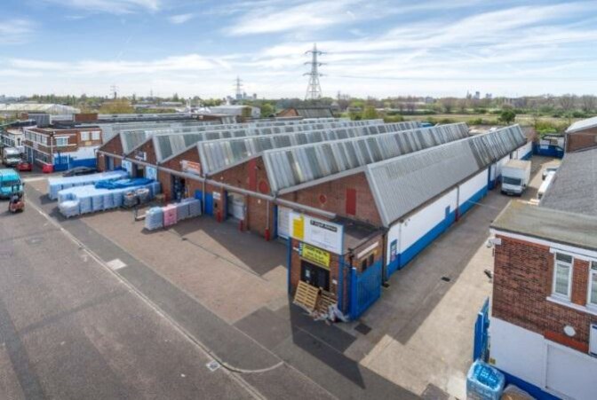 8 Argall Ave, London for sale Primary Photo- Image 1 of 1