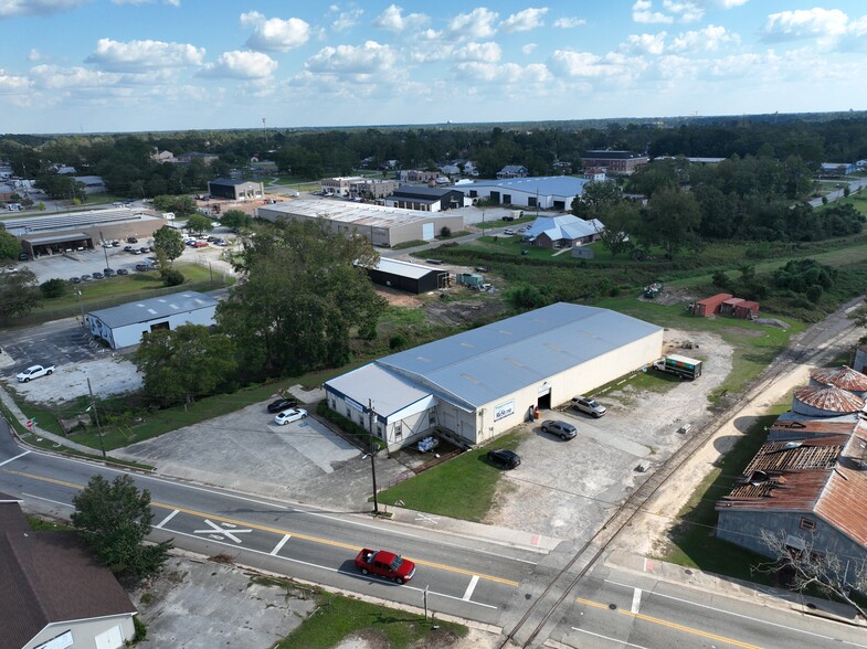 201 Johnson St, Statesboro, GA for rent - Building Photo - Image 1 of 9