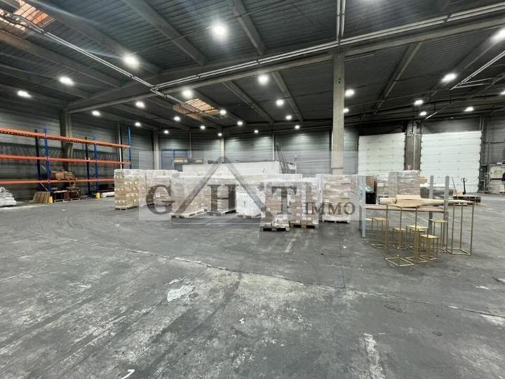 Industrial in Gonesse to rent Interior Photo- Image 1 of 5
