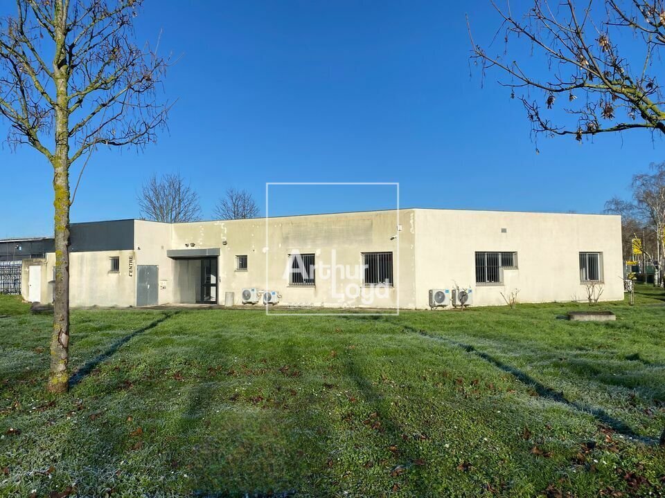 Retail in Bondoufle for sale Building Photo- Image 1 of 6