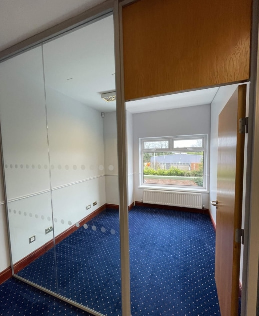 Greystone Rd, Antrim to rent Interior Photo- Image 1 of 5