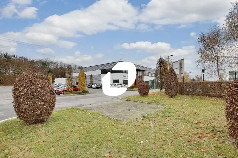 Light Industrial in Lisses to rent - Building Photo - Image 3 of 14