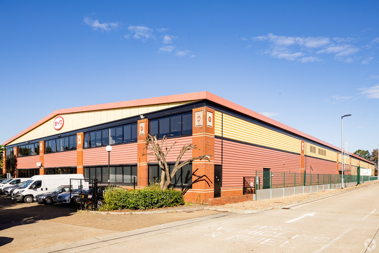 Cranford Ln, Hounslow for sale Primary Photo- Image 1 of 1