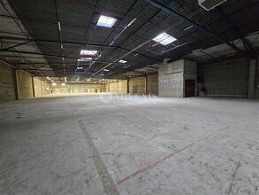 Office in Pantin to rent Interior Photo- Image 2 of 9