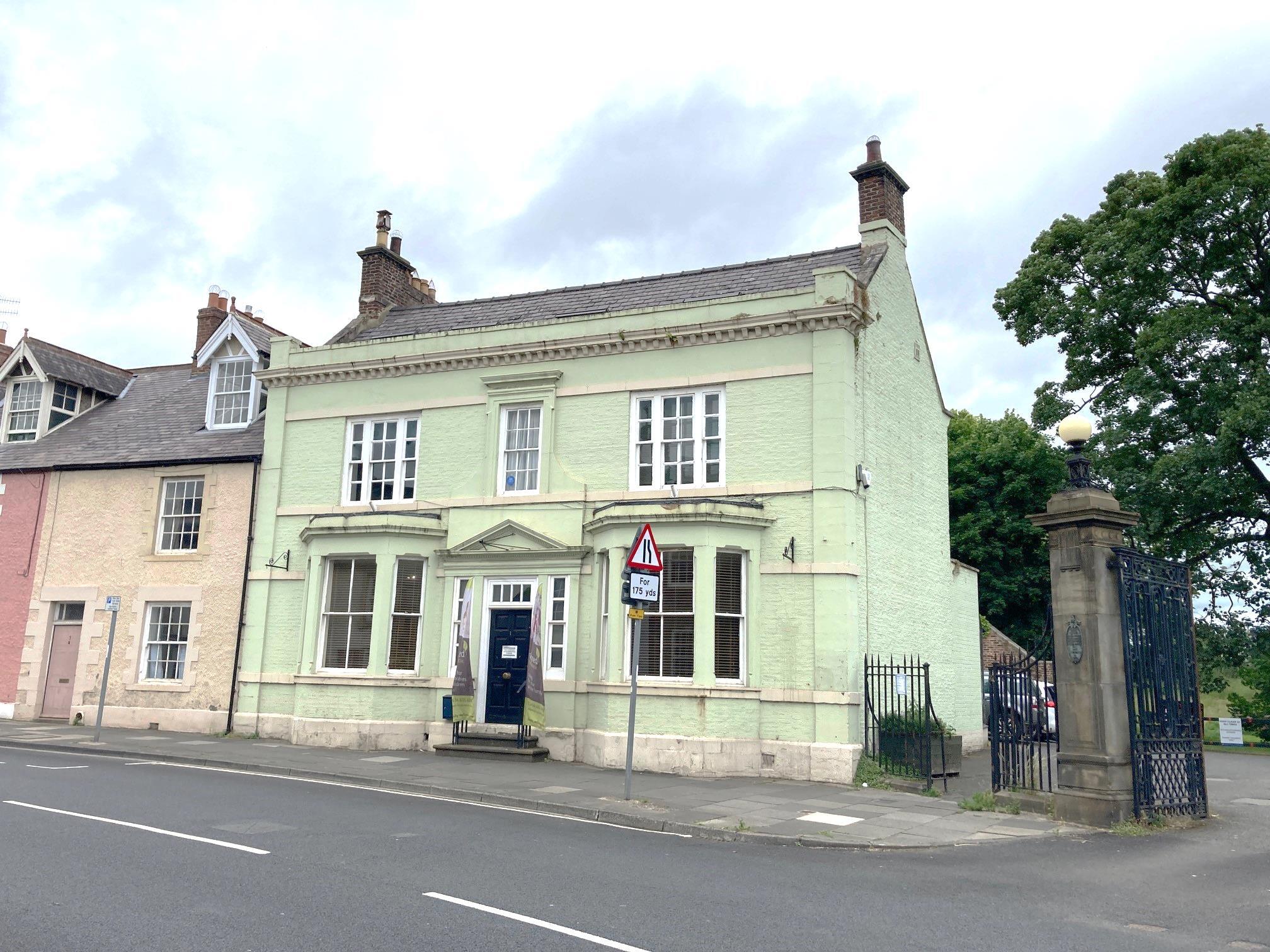 1 Hencotes, Hexham to rent Building Photo- Image 1 of 2