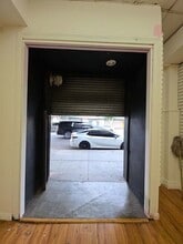 325 E Olympic Blvd, Los Angeles, CA to rent Interior Photo- Image 2 of 3