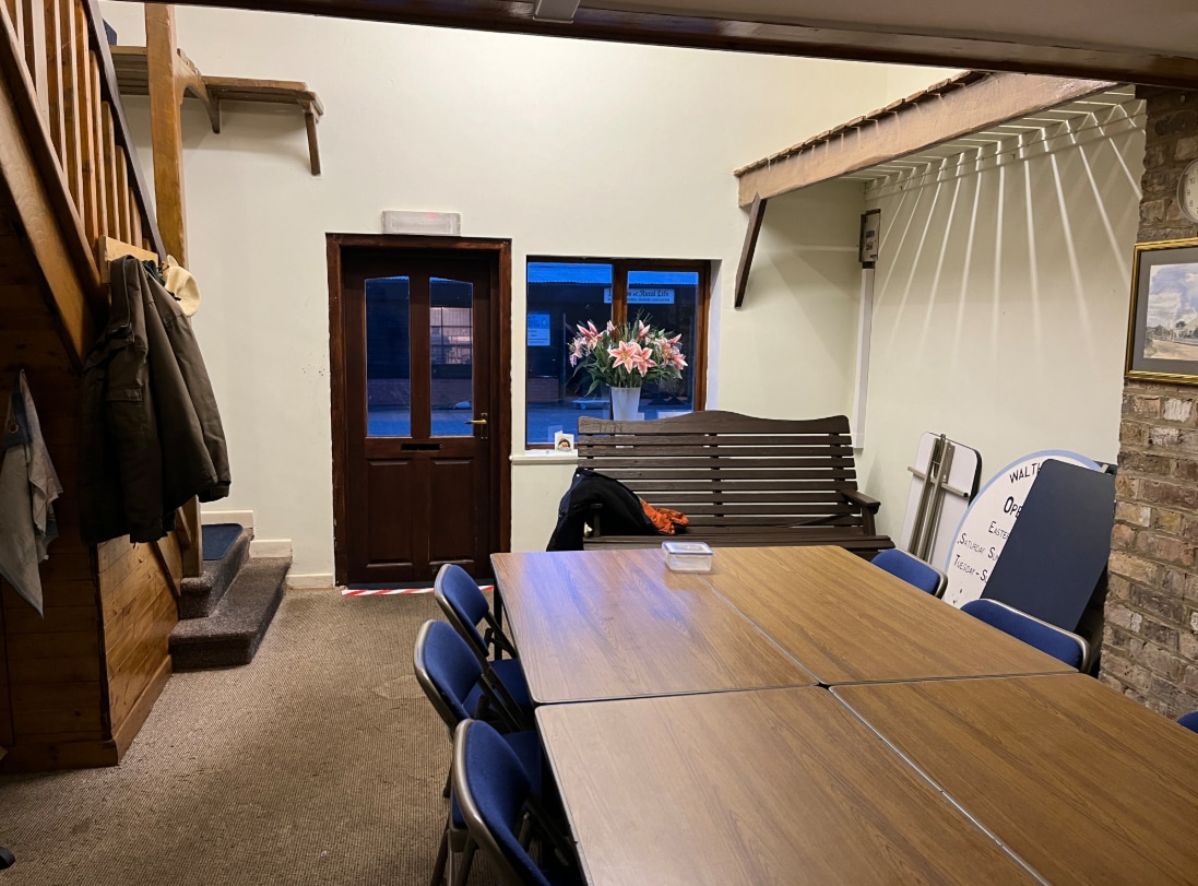 Mill Close, Grimsby to rent Interior Photo- Image 1 of 3