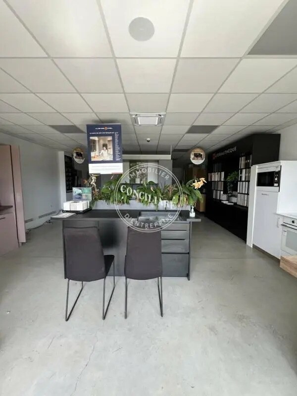 22 Avenue De Pradié, Portet-sur-Garonne for sale Interior Photo- Image 1 of 6