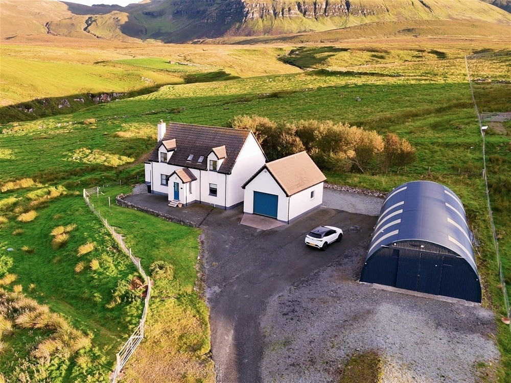 Hilltop House and Agricultural Building, Portree for sale Primary Photo- Image 1 of 37