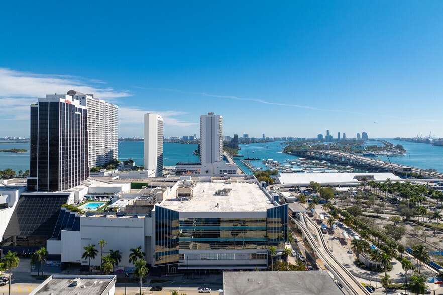 1501 Biscayne Blvd, Miami, FL to rent - Aerial - Image 3 of 21