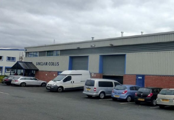 Laches Clos, Wolverhampton to rent Primary Photo- Image 1 of 10