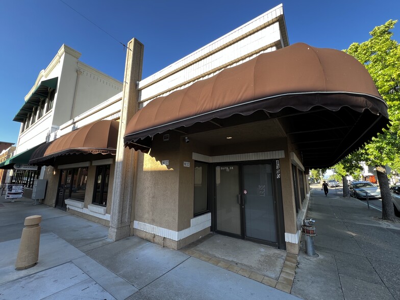 1675 Market St, Redding, CA for sale - Building Photo - Image 1 of 8