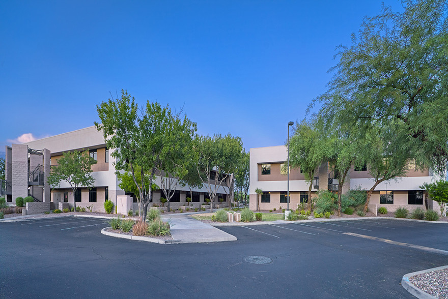 5605 W Eugie Ave, Glendale, AZ for rent - Building Photo - Image 3 of 5