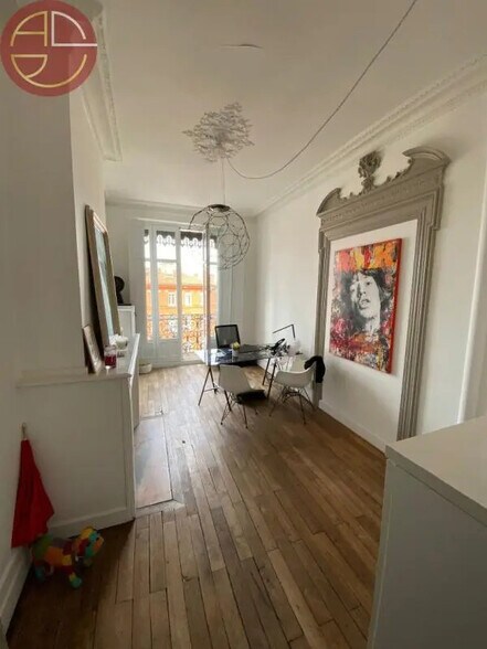 Office in Toulouse to rent - Building Photo - Image 2 of 9