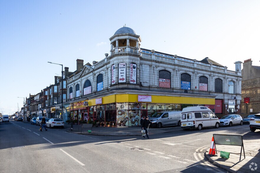 220-228 Northdown Rd, Margate for rent - Primary Photo - Image 1 of 6