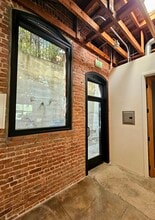 1005 N Madison Ave, Los Angeles, CA for rent Building Photo- Image 2 of 11