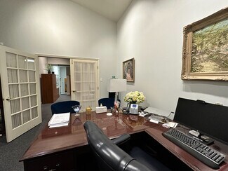 More details for 252 W Swamp Rd, Doylestown, PA - Office for Sale