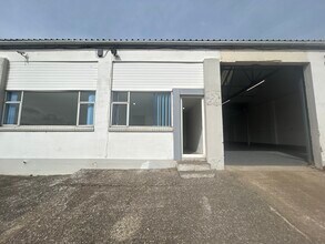 Laundry Rd, Minster to rent Interior Photo- Image 1 of 8