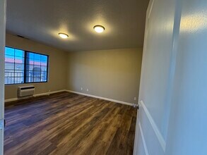 2051 Hilltop Dr, Redding, CA to rent Building Photo- Image 2 of 7