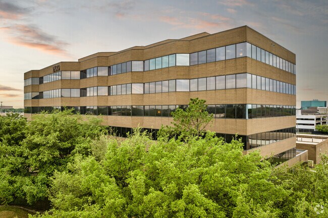 More details for 2500 Wilcrest Dr, Houston, TX - Office for Rent