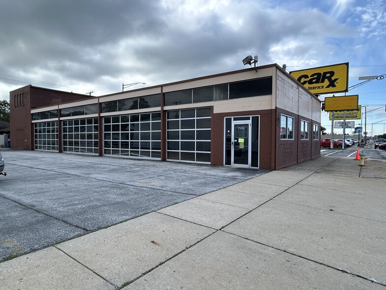 7247 Indianapolis blvd, Hammond, IN for sale - Primary Photo - Image 1 of 10