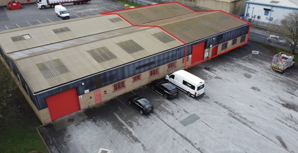 2-4 Upper Castle St, Bradford to rent Building Photo- Image 1 of 5
