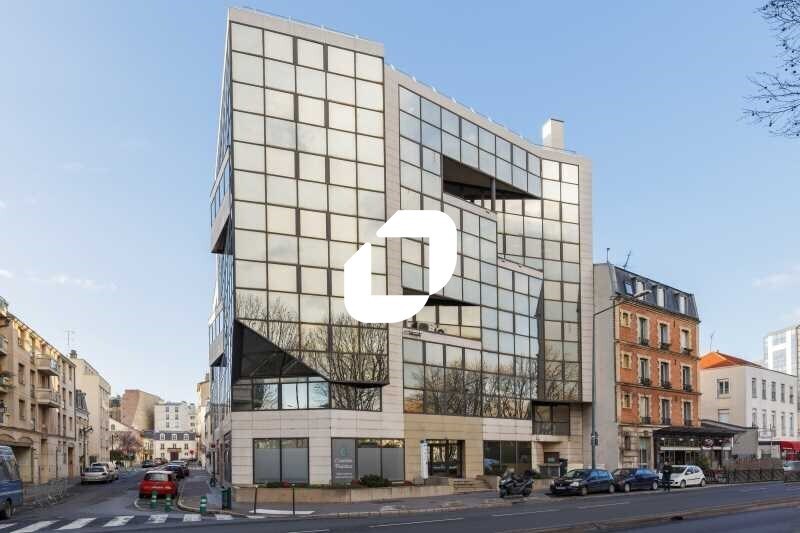Office in Asnières-sur-Seine to rent - Building Photo - Image 3 of 4