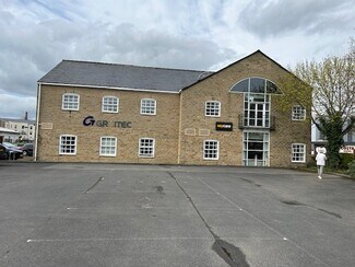 More details for Salts Mill Rd, Shipley - Office for Rent