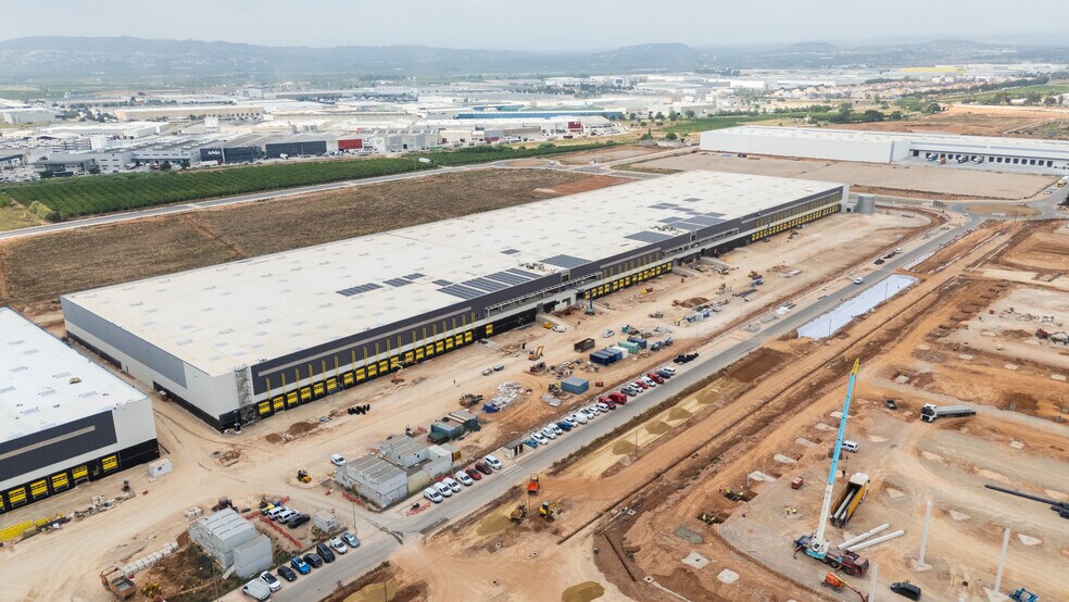 Camino Masía Conde, Loriguilla, Valencia to rent - Construction Photo - Image 2 of 10