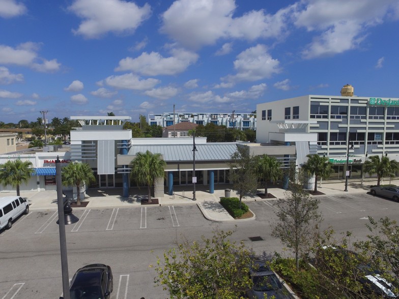 2715 E Atlantic Blvd, Pompano Beach, FL for sale - Building Photo - Image 1 of 8