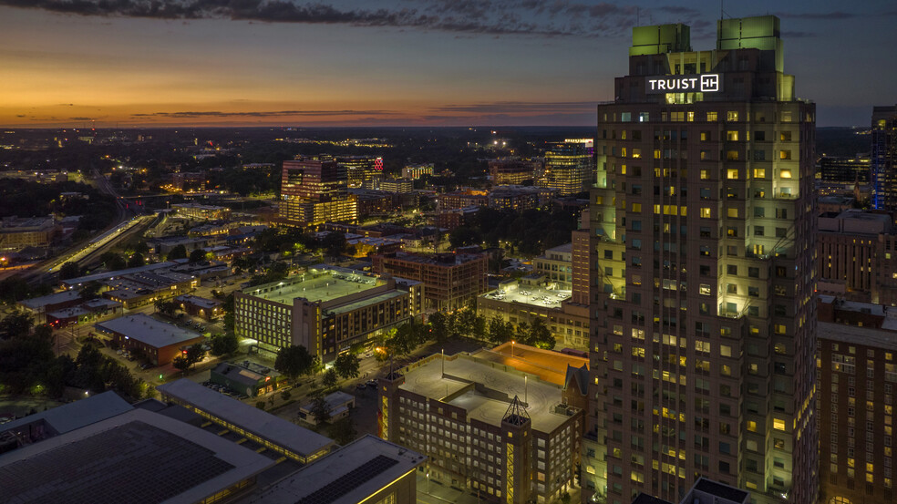 434 Fayetteville St, Raleigh, NC for rent - Primary Photo - Image 1 of 22