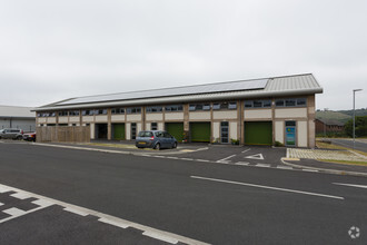 Newlands Way, Bradford for sale Primary Photo- Image 1 of 1