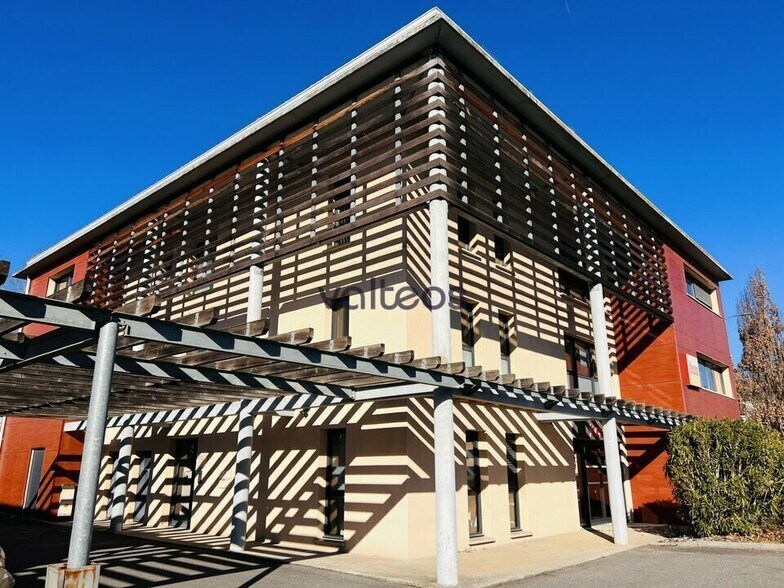 24 Avenue Georges Brassens, Blagnac to rent - Building Photo - Image 2 of 8