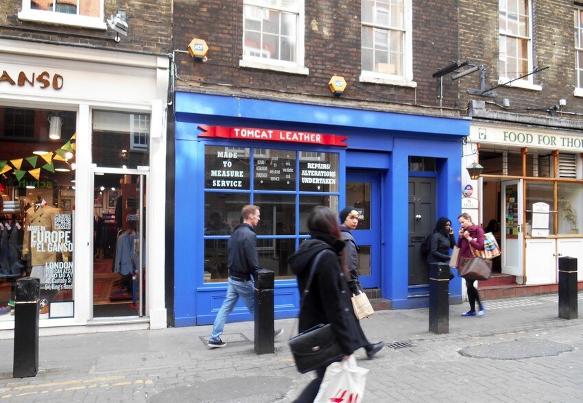 29 Neal St, London for sale - Primary Photo - Image 1 of 1