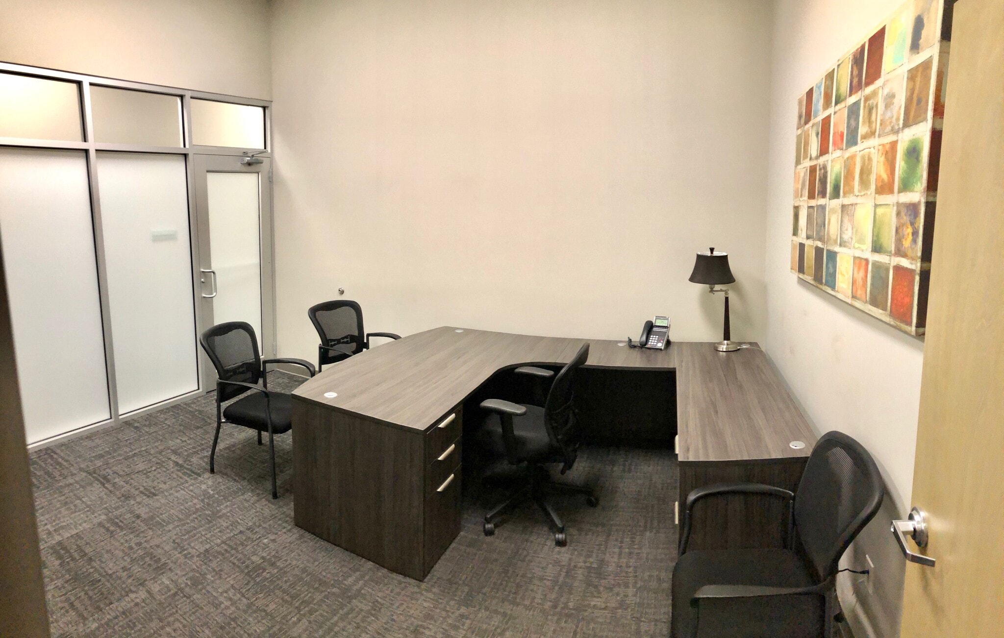 33 Market Point Dr, Greenville, SC to rent Interior Photo- Image 1 of 4