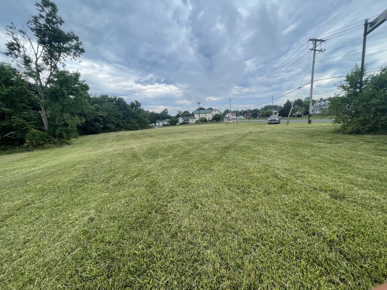 4937 Main St, Stephens City, VA for sale - Building Photo - Image 1 of 1