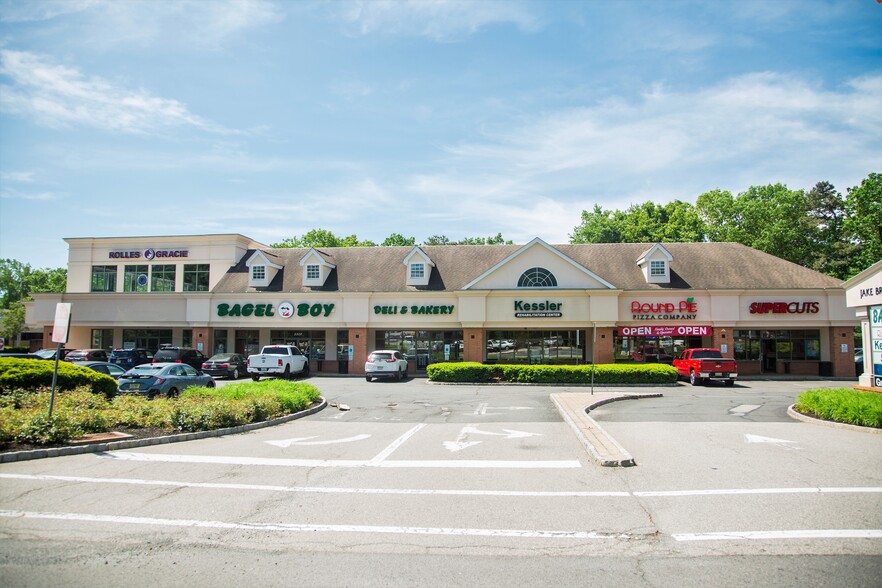 2321-2333 County Road 516, Old Bridge, NJ for rent - Building Photo - Image 1 of 7